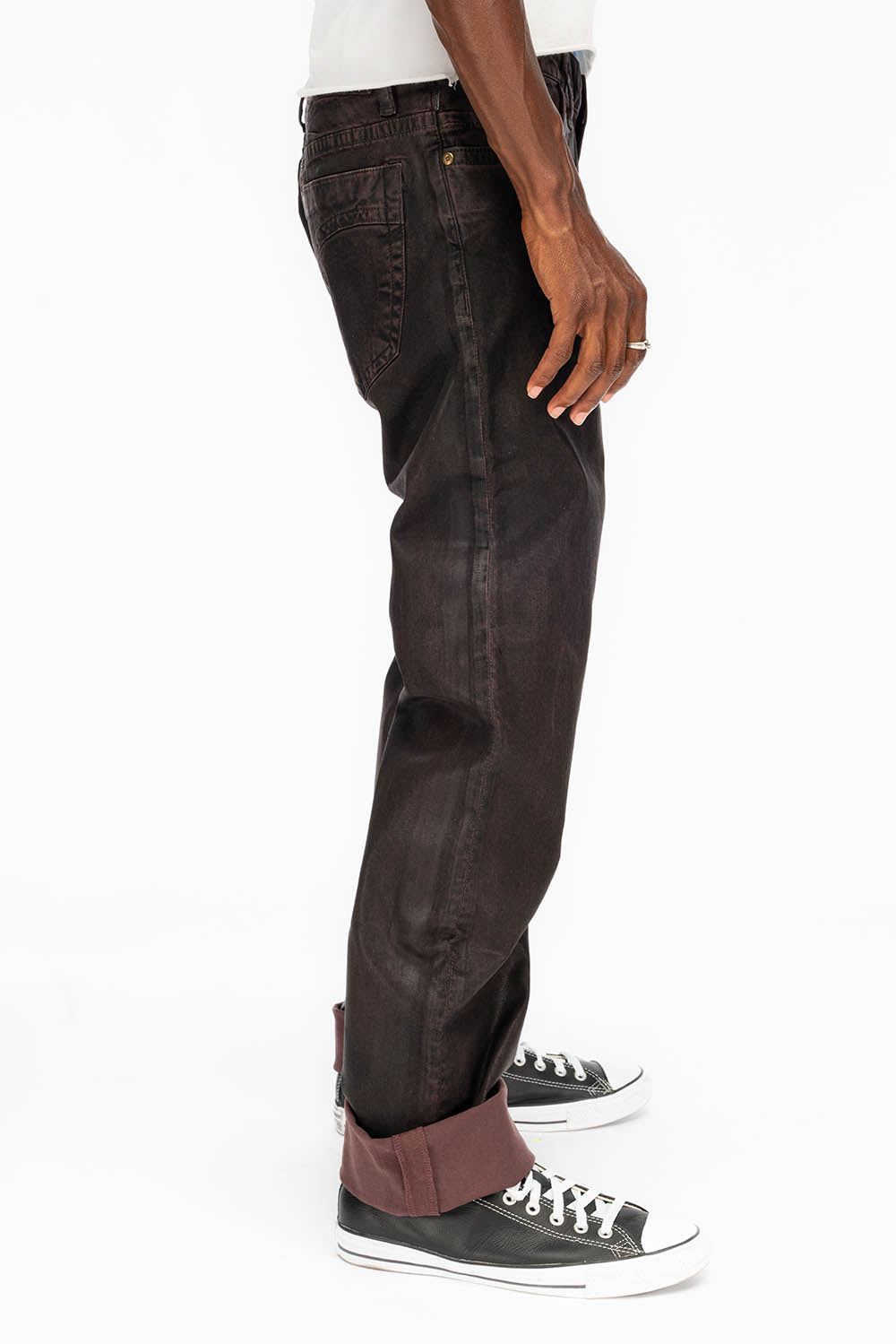 CLASSIC STRAIGHT LEG JEANS IN DARK BROWN WAX WASH