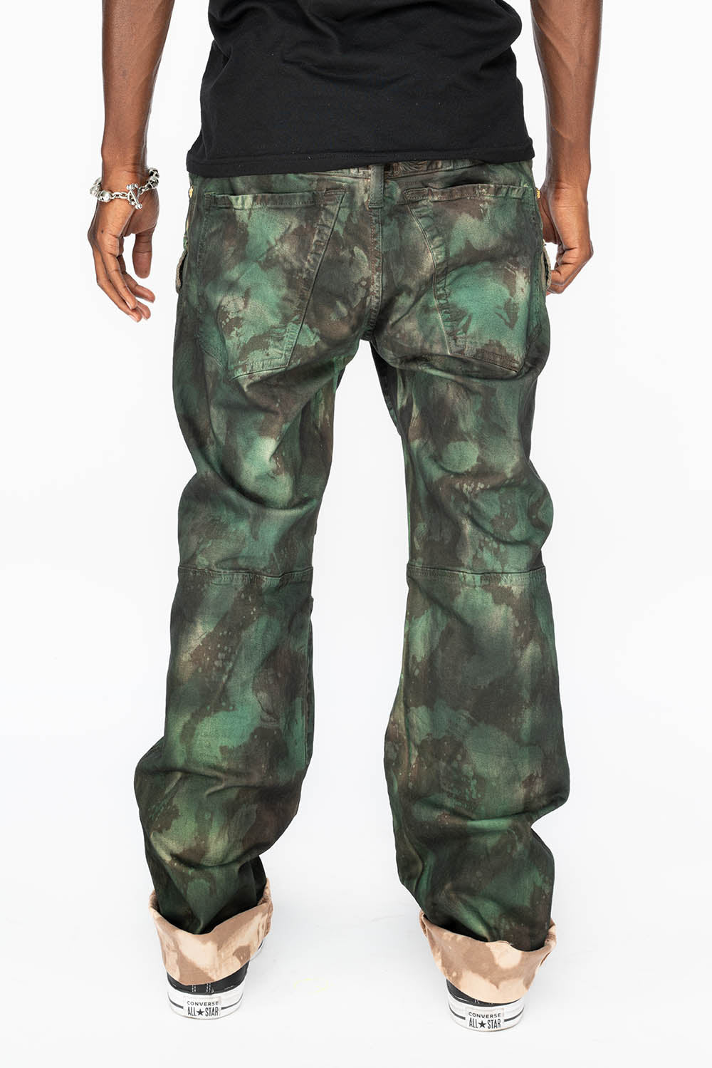 BOMBER POCKET PANTS IN TIE DYE CAMO GREEN