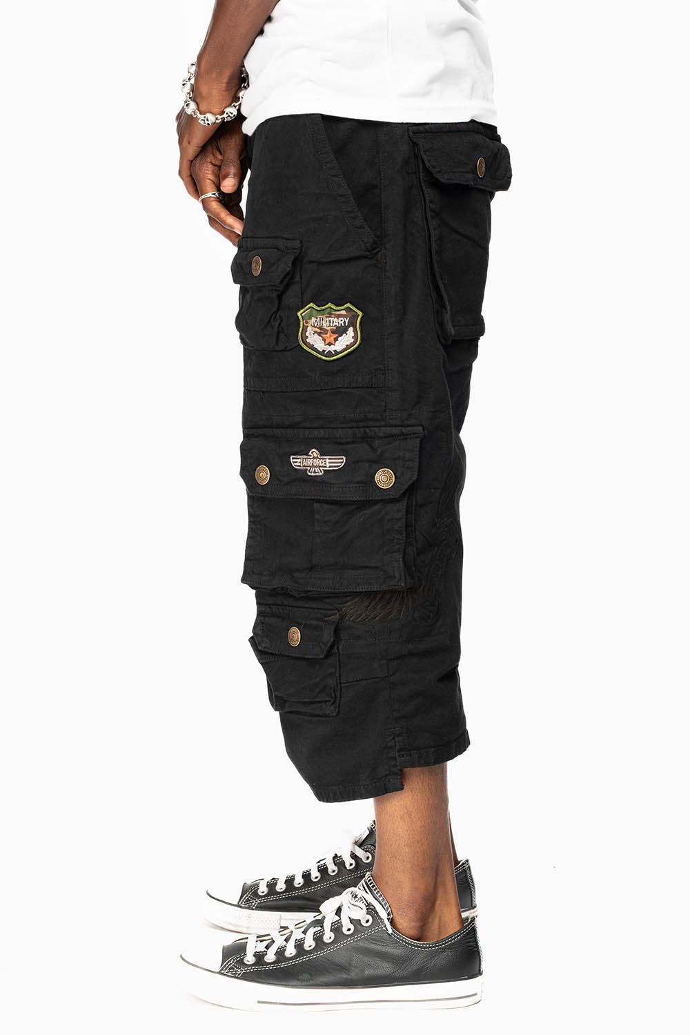 ORIGINAL ROBIN’S JEAN LIMITED EDITION CALL OF DUTY CARGO SHORT IN PURE BLK