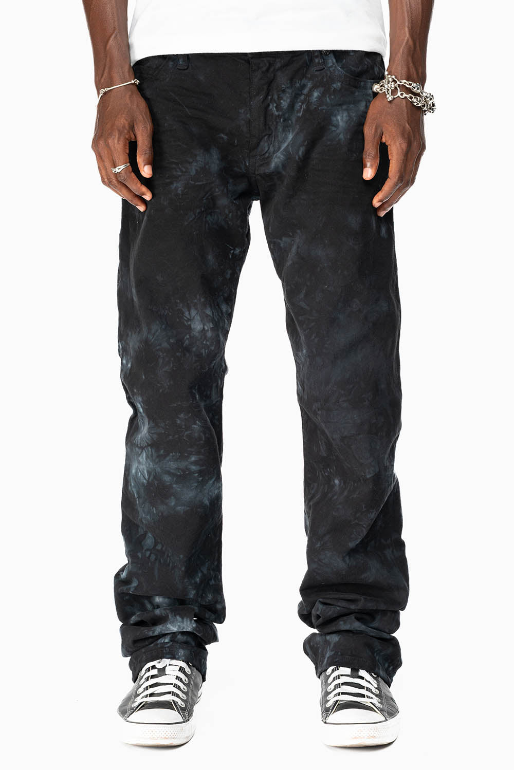 CLASSIC STRAIGHT LEG JEANS IN ASTRO BLACK WASH