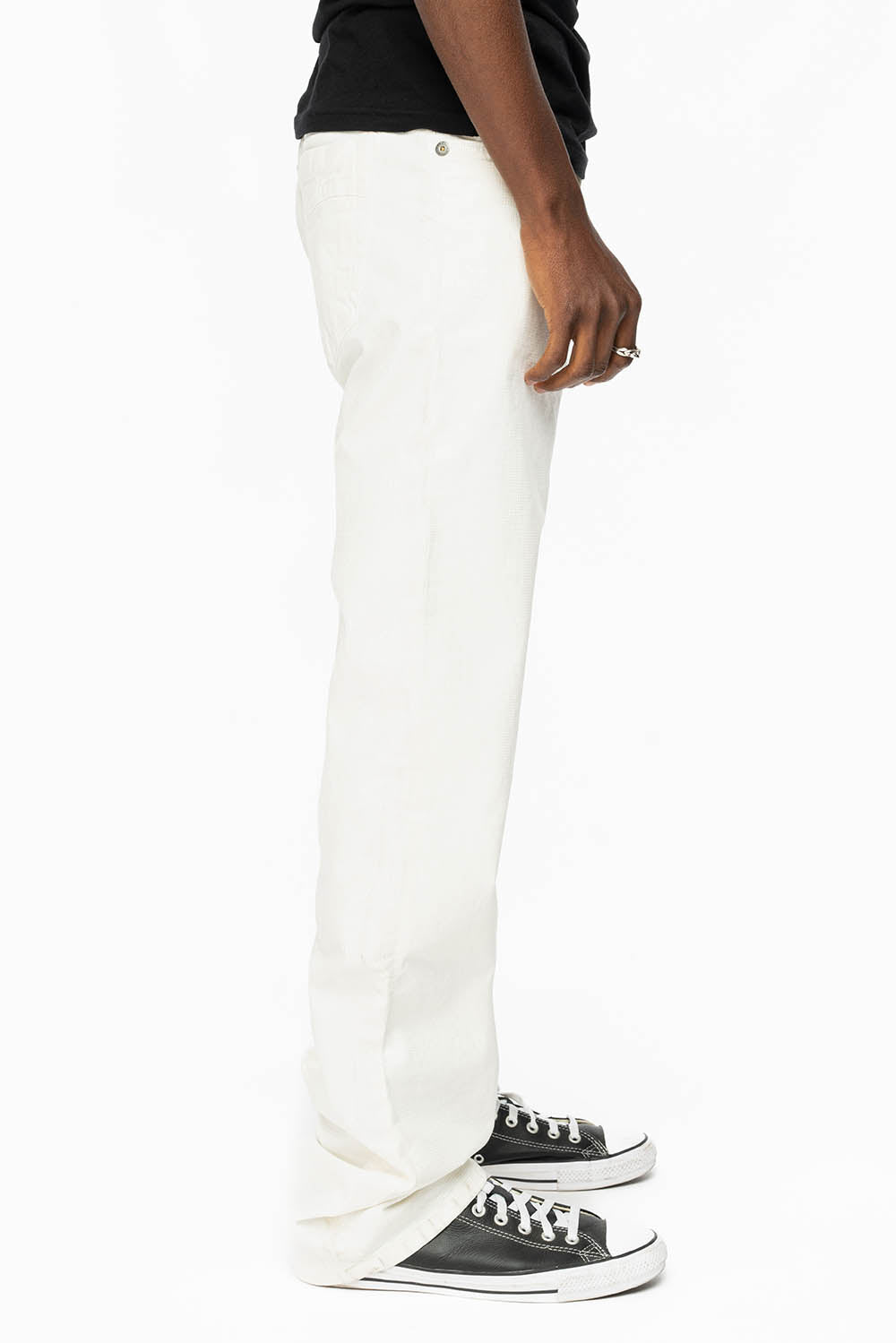 CLASSIC 5 POCKET  STRAIGHT  LEG JEANS  IN WHITE MADONNA WASH