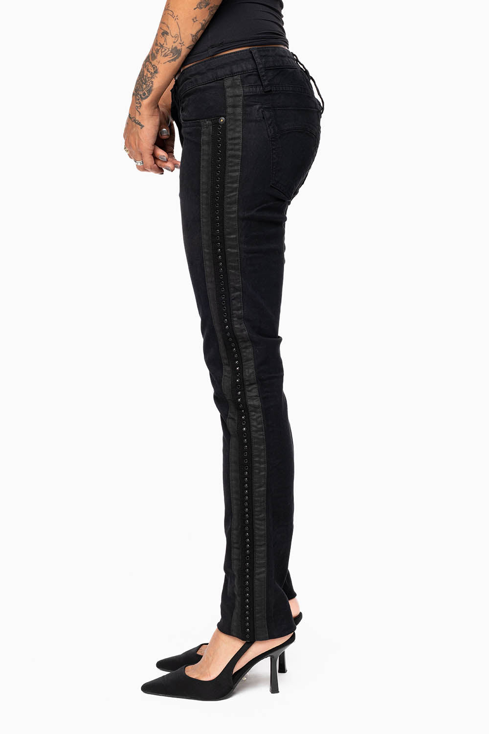 MID RISE WOMENS SKINNY BLACK JEANS WITH BLACK STRIPES EMBELLISHED WITH JET BLK CRYSTALS