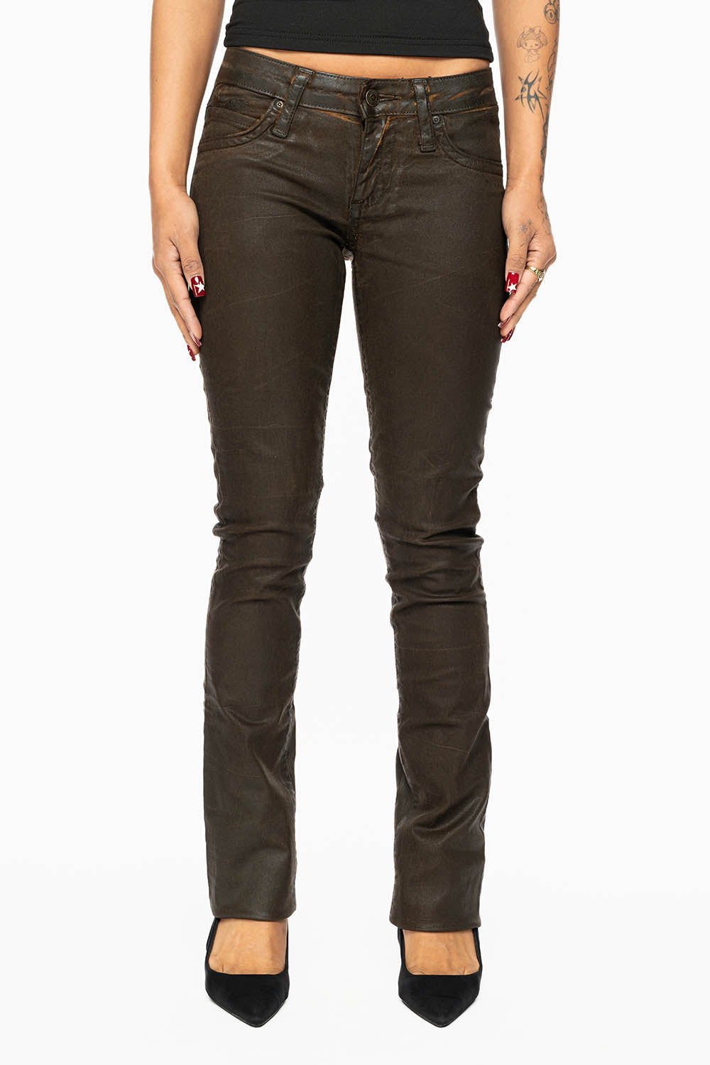 MARILYN LOW RISE WOMENS STRAIGHT LEG JEANS IN WAX CUIR BROWN