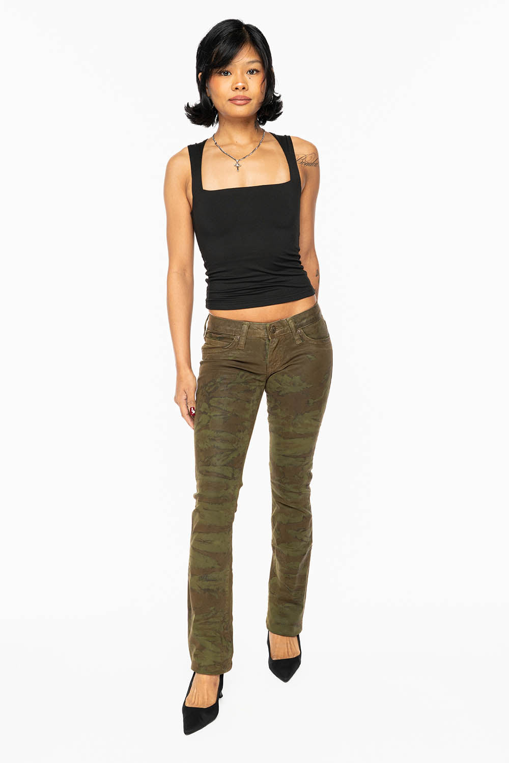MARILYN LOW RISE WOMENS STRAIGHT LEG JEANS IN MUD GREEN  CAMO COATING