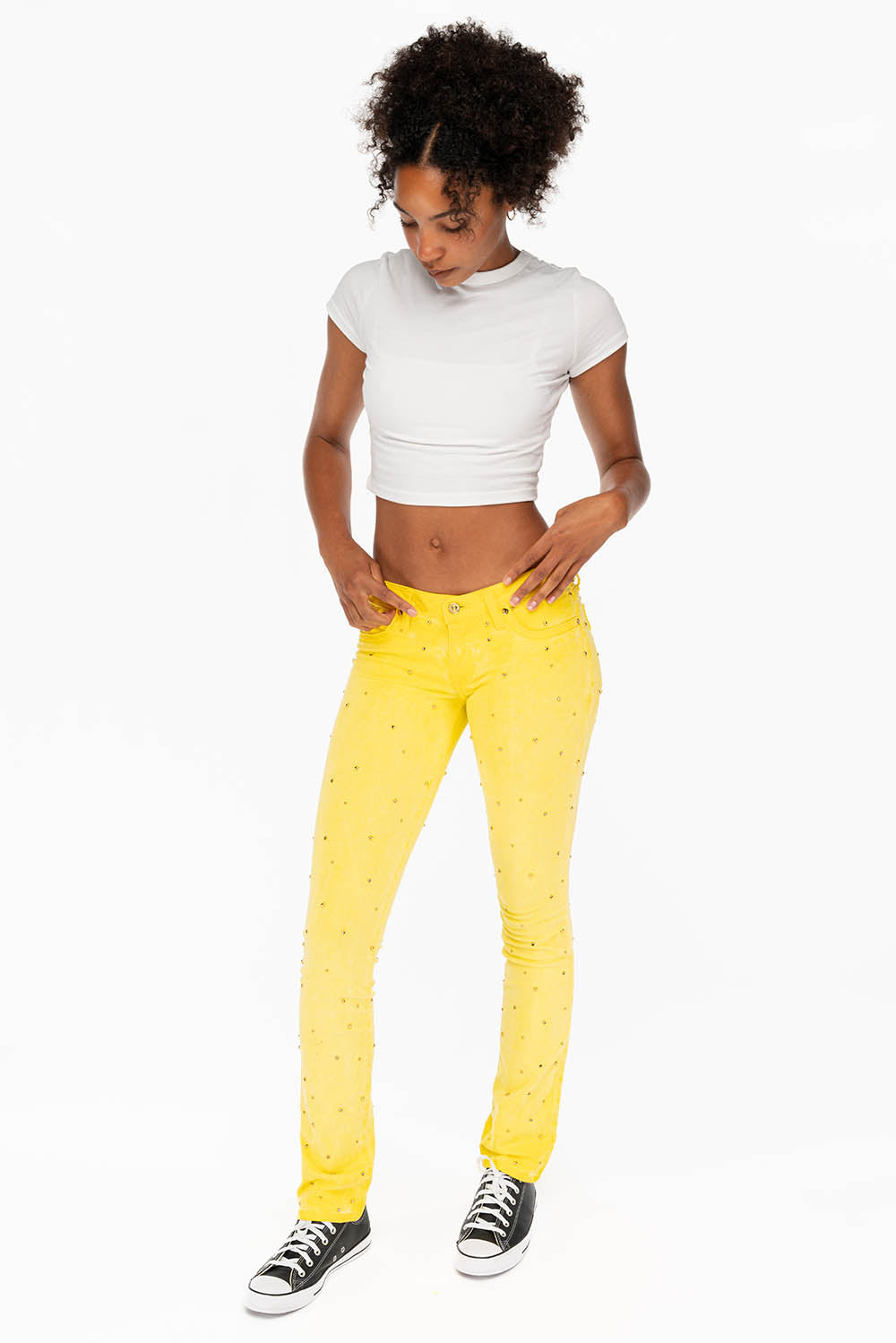 MARILYN LOW RISE WOMENS STUDDED STRAIGHT LOW RISE JEANS IN OIL YELLOW WITH TONAL WINGS AND CRYSTALS