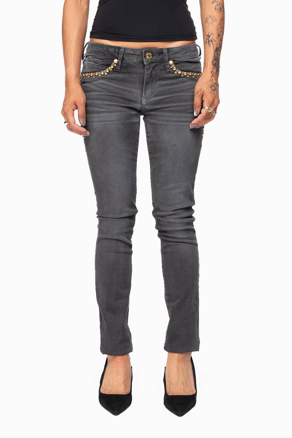 MARILYN WOMENS SKINNY JEANS IN PIGMENT SPRAY CHARCOAL WITH GOLD WINGS EMBELLISHED WITH CRYSTALS & STUDS