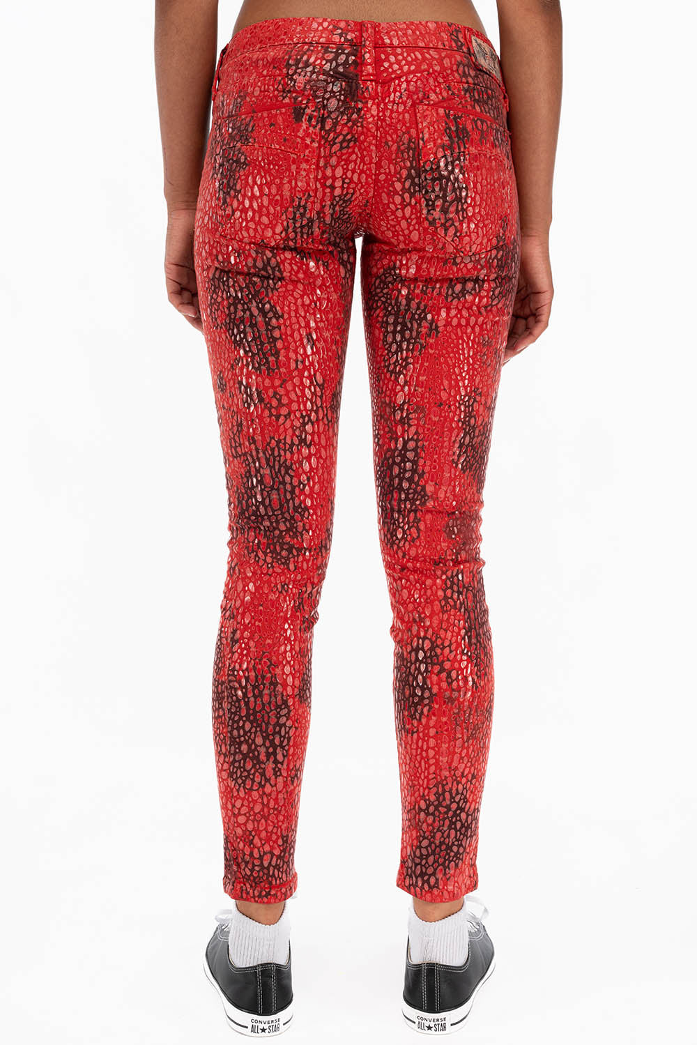 MARILYN LOW RISE WOMENS SKINNY JEANS IN AQUARIUM RED WITH TONAL WINGS