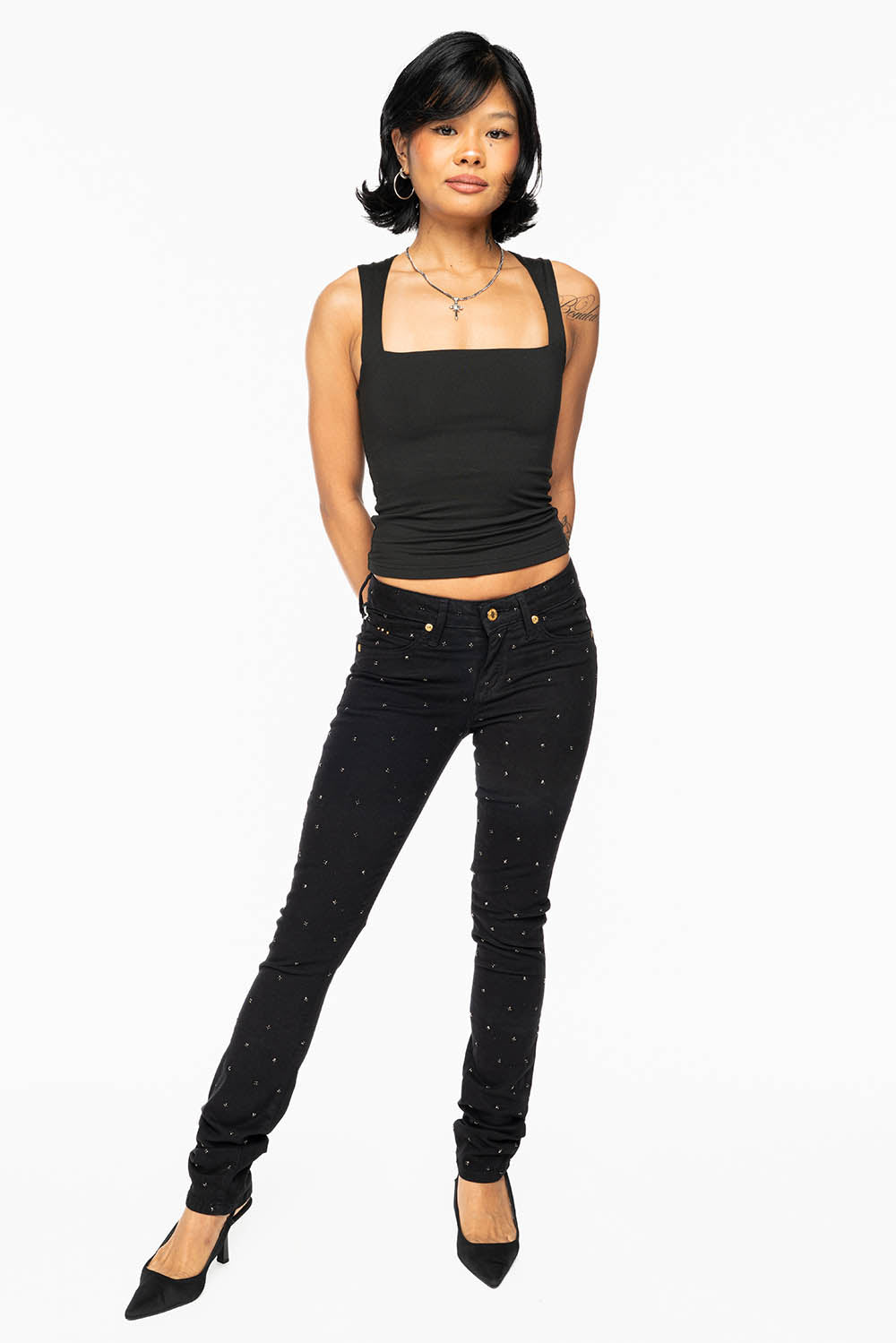 JANE MID RISE WOMENS SKINNY JEANS IN Blk WASH WITH JET BLK CRYSTALS ALL OVER