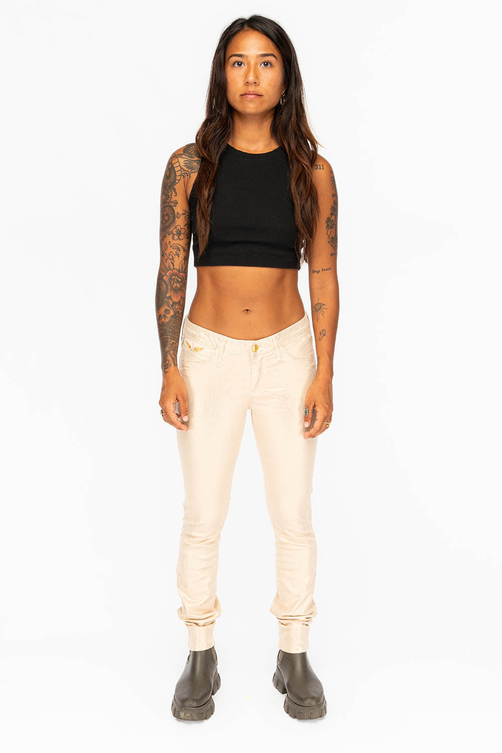 MID RISE WOMENS SKINNY JEANS IN BEIGE DISCO COATING