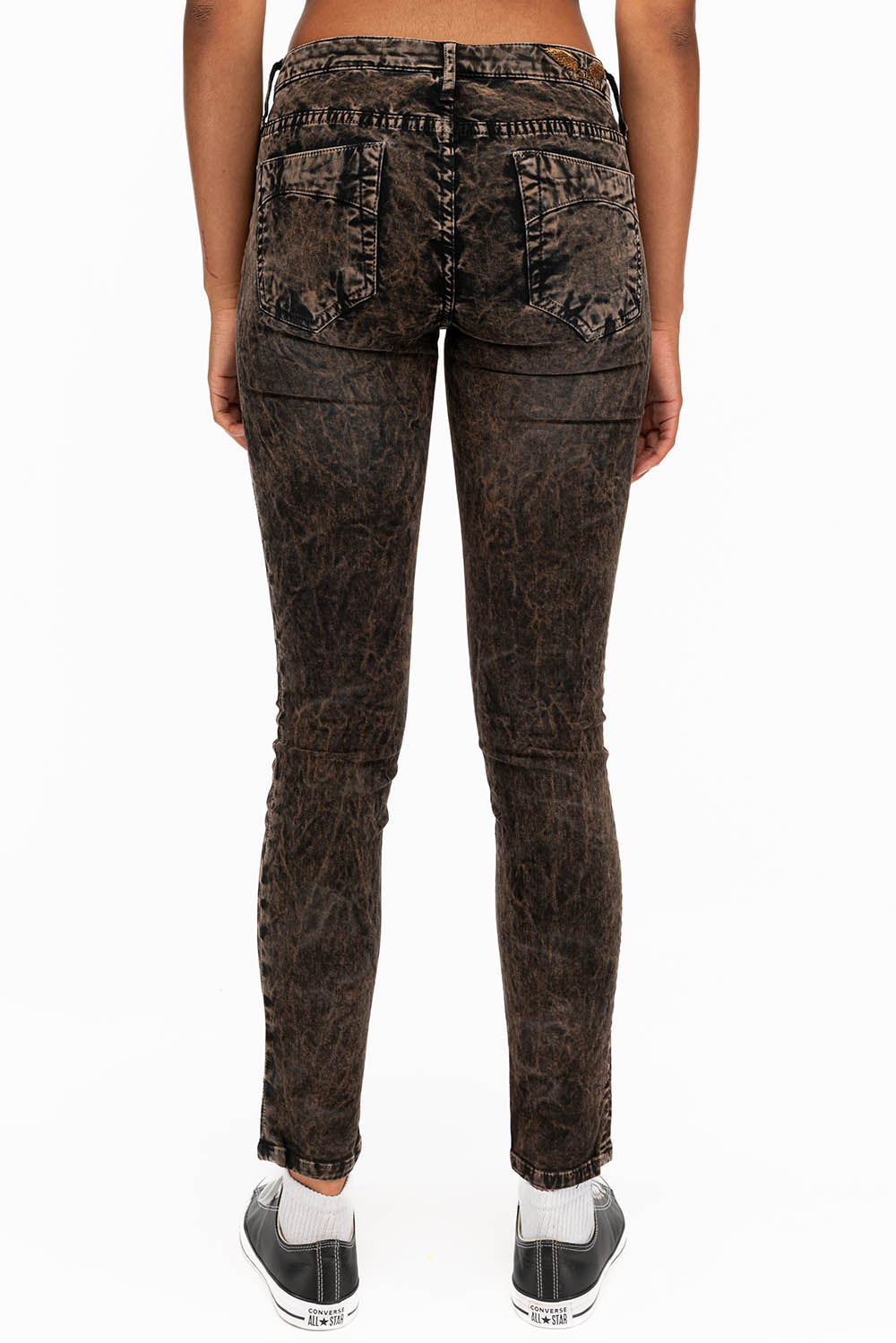 JANE MID RISE WOMENS SKINNY JEANS IN BROWN THUNDER WITH GOLD WINGS