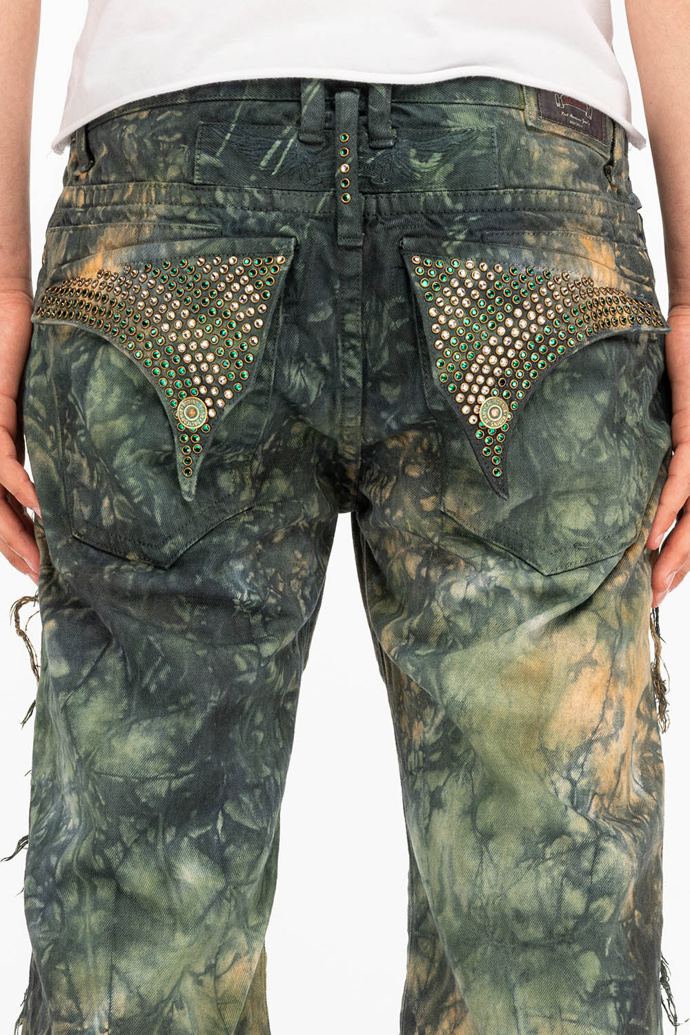 Robin’s Jean Red Diamond Flare Y2K Mens Shorts with jeweled hotsell killer flap - 32