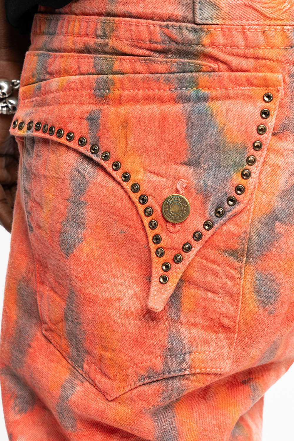 MENS SHORT WITH FLAP POCKETS IN DUBLIN WASH WITH  SMOKEY TOPAZ CRYSTALS