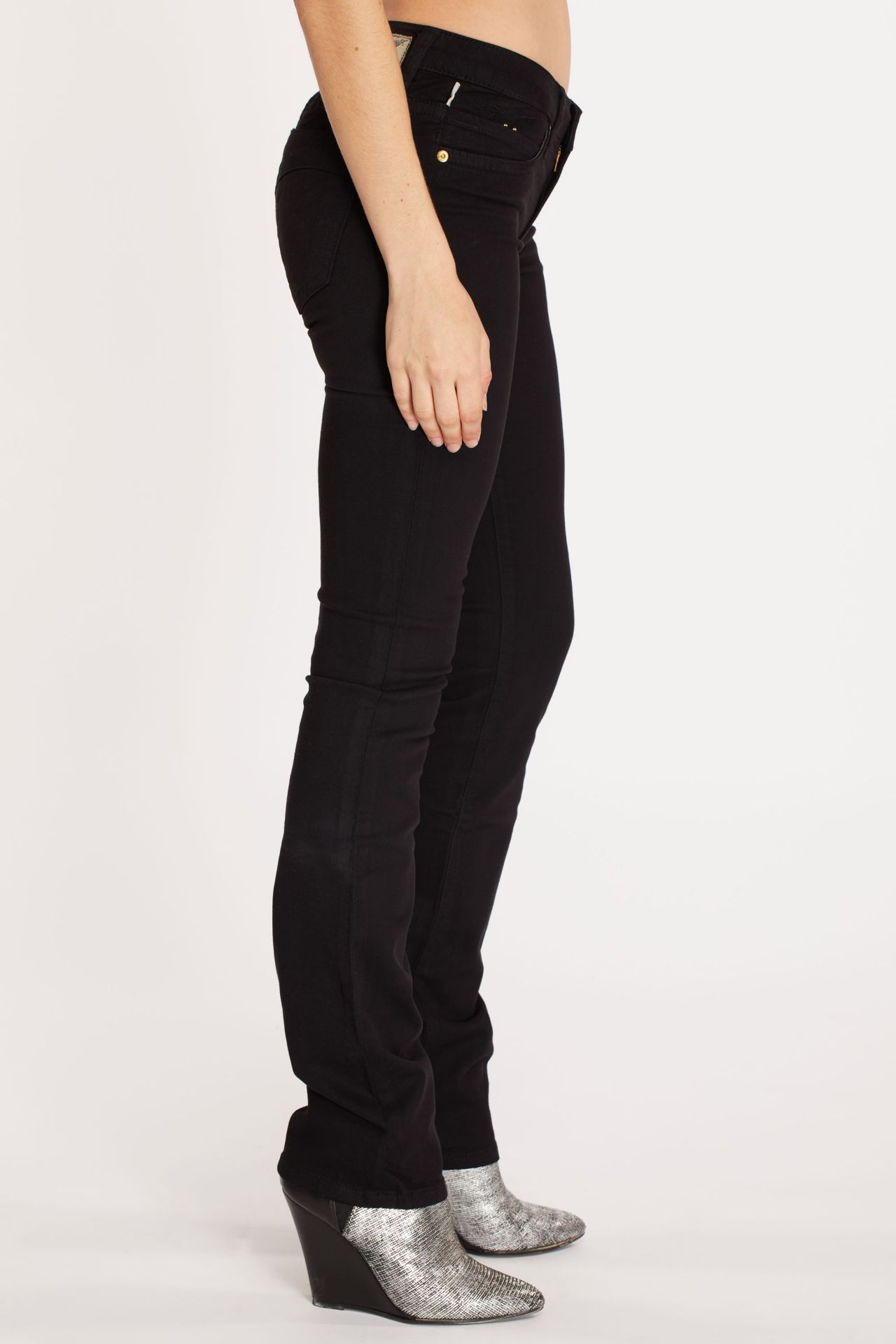 MARILYN WOMENS STRAIGHT LOW RISE JEANS IN BLACK WITH TONAL WINGS